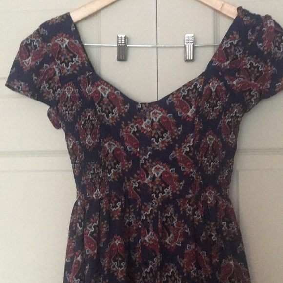 Floral Peasant Dress - Picture 2 of 3